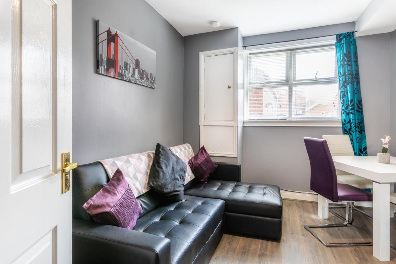Sunderland City Centre Apartments Free Parking And Wi-Fi 외부 사진